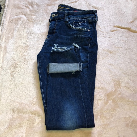 Arizona Brand Jeans With Embroidery & Patch - Picture 2 of 5